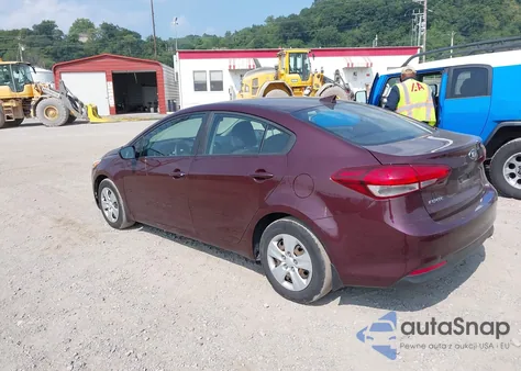 2018 Kia Forte Lx из США, поврежденный, VIN 3KPFL4A77JE199741